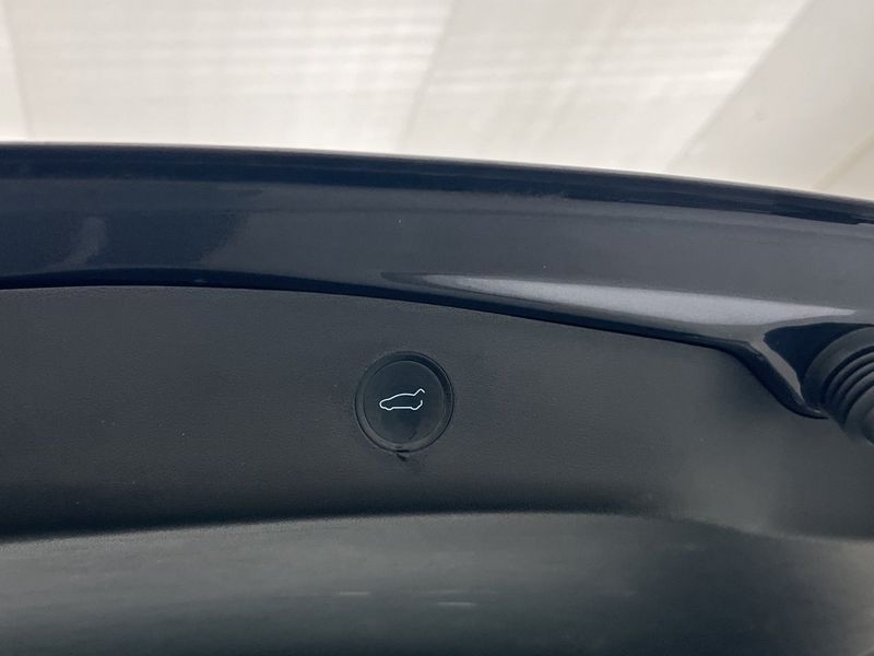Tesla Model 3 bild 13