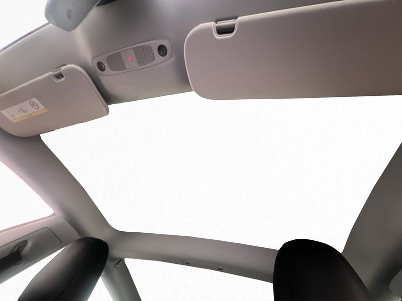 Tesla Model 3 bild 35