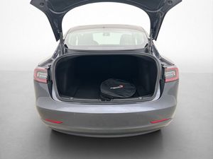 Tesla Model 3 bild 14