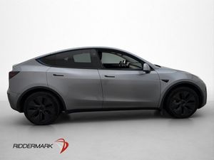 Tesla Model Y bild 9