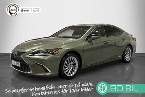 Lexus ES bild 1