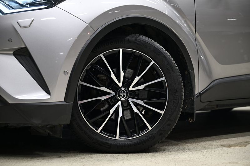Toyota C-HR bild 2