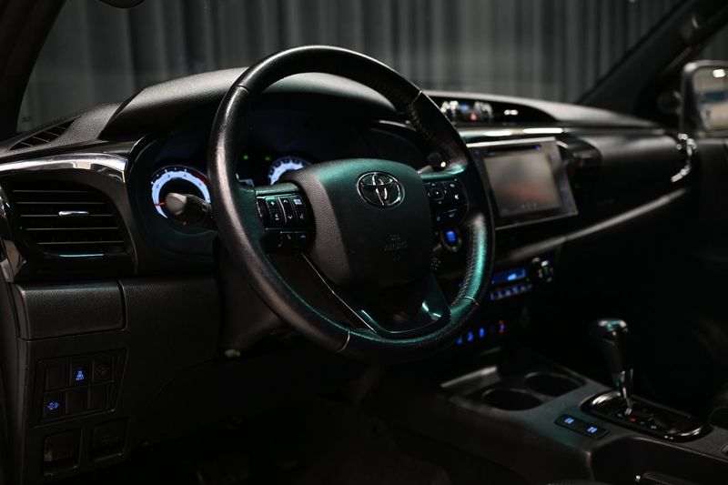 Toyota Hilux bild 18