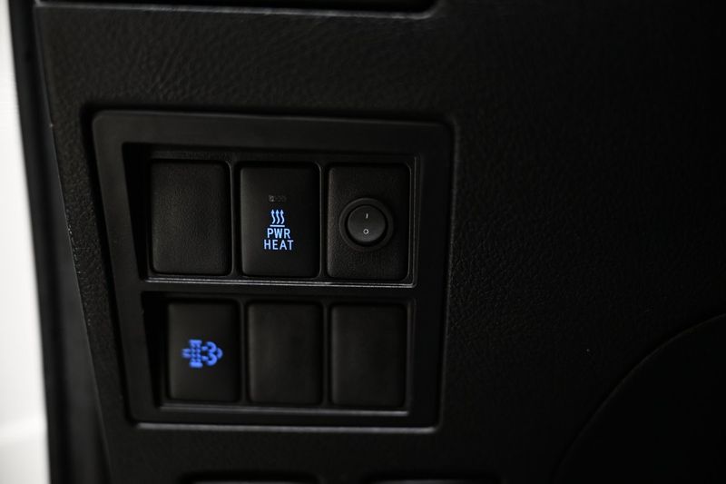 Toyota Hilux bild 31