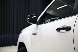 Toyota Hilux bild 10