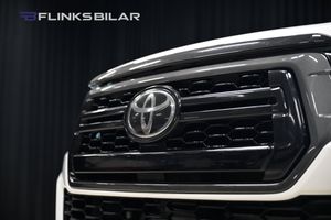 Toyota Hilux bild 2