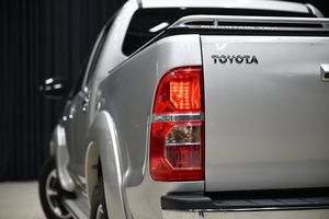 Toyota Hilux bild 14