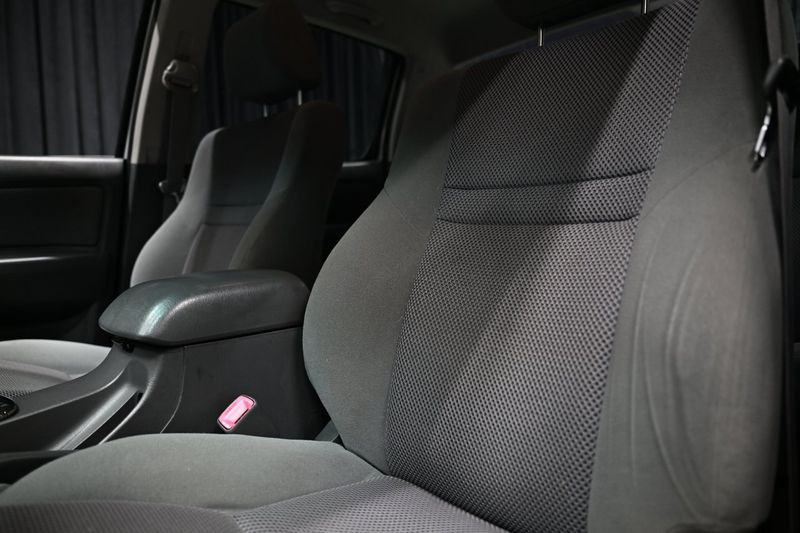 Toyota Hilux bild 17