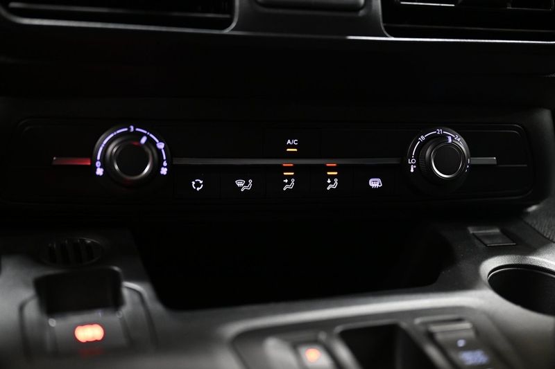 Peugeot e-Partner bild 34