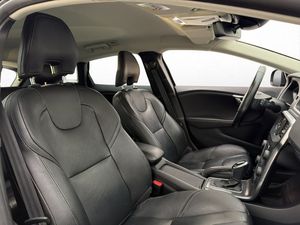 Volvo V40 bild 24