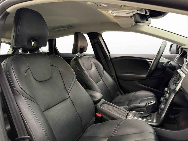 Volvo V40 bild 24
