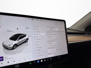 Tesla Model Y bild 19