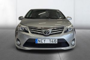Toyota Avensis bild 3
