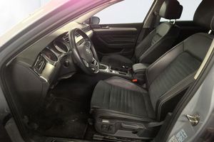 Volkswagen Passat bild 6