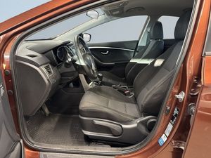 Hyundai i30 bild 7