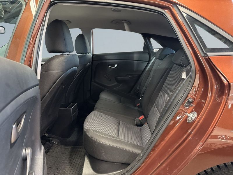Hyundai i30 bild 13