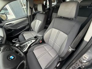 BMW X1 bild 8