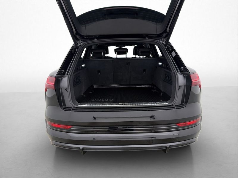 Audi e-tron bild 21