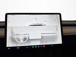 Tesla Model Y bild 28