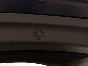 Tesla Model Y bild 22