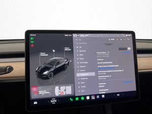 Tesla Model Y bild 30