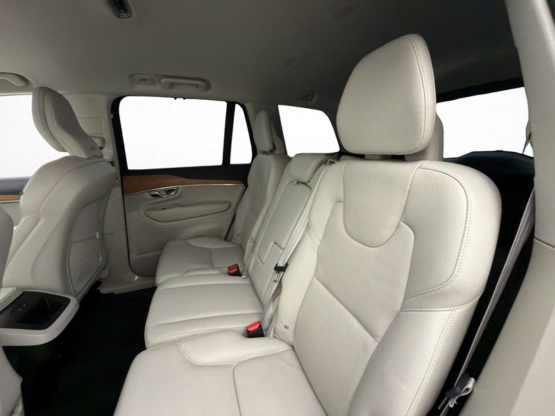Volvo XC90 bild 17