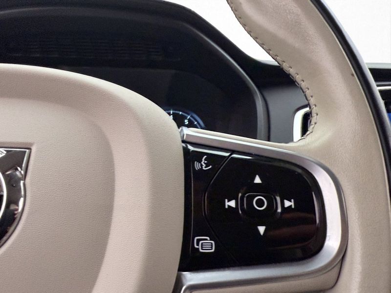 Volvo XC90 bild 26