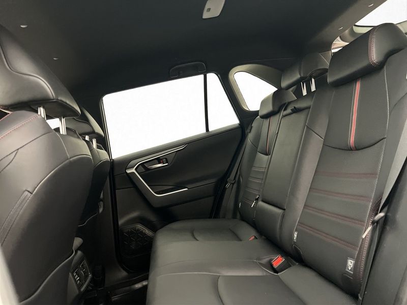 Toyota RAV4 bild 21