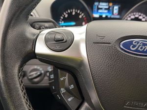 Ford Kuga bild 24