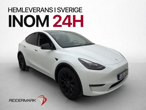 Tesla Model Y Long Range AWD Drag Pano Skinn Kamera Värmare - 2022