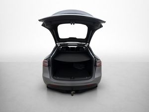 Tesla Model Y bild 10