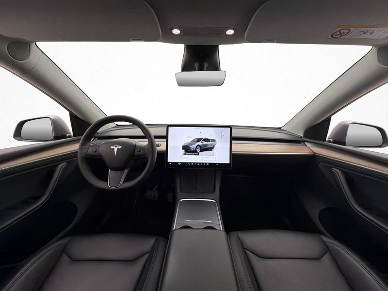 Tesla Model Y bild 15