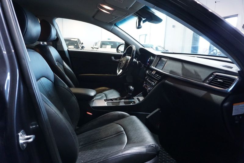 Kia Optima bild 17
