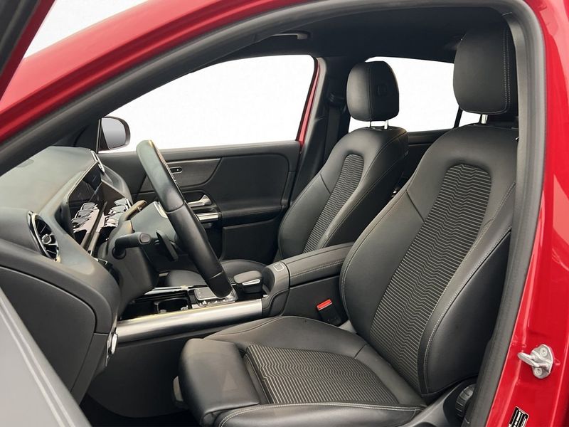 Mercedes GLA250 bild 14