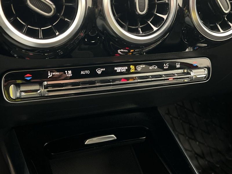Mercedes GLA250 bild 26