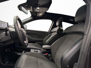 Ford Mustang Mach-E bild 17