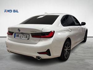 BMW 330 bild 4