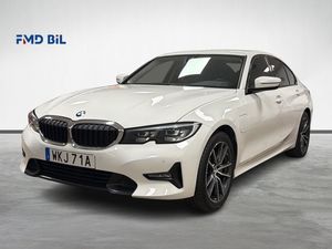 BMW 330 bild 1
