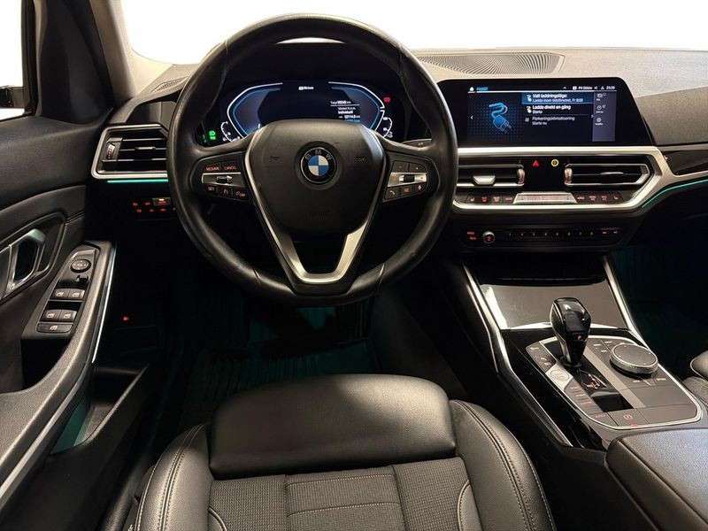 BMW 330 bild 10