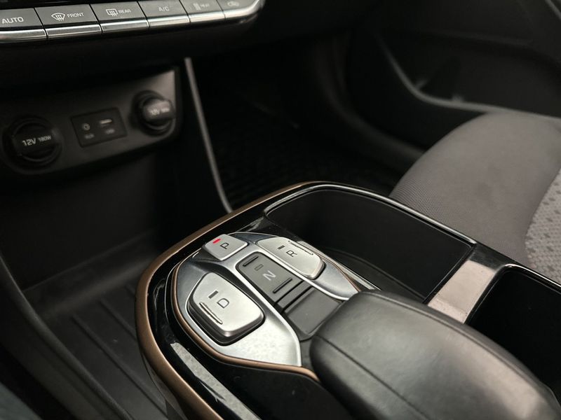 Hyundai IONIQ bild 25