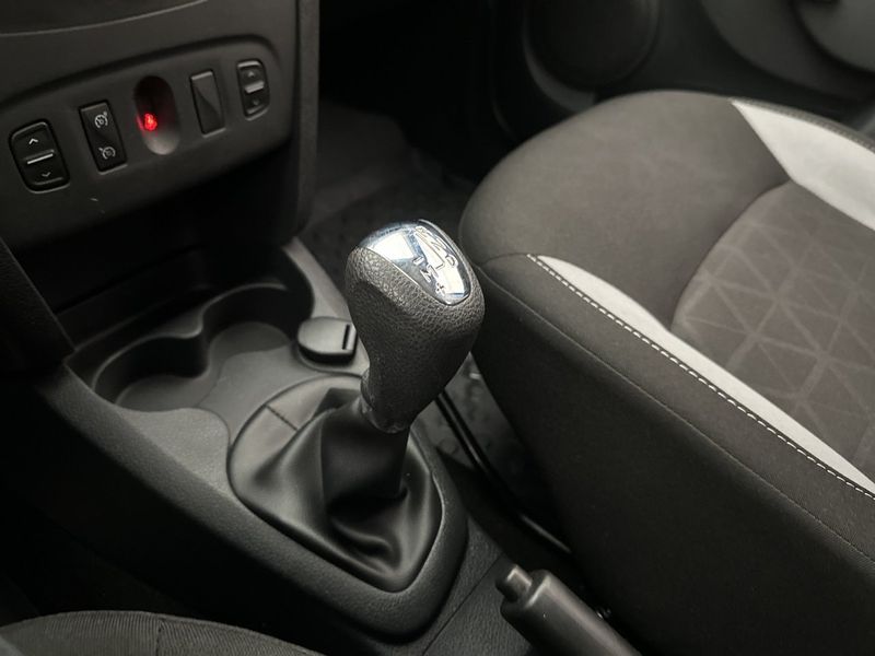 Dacia Sandero bild 21