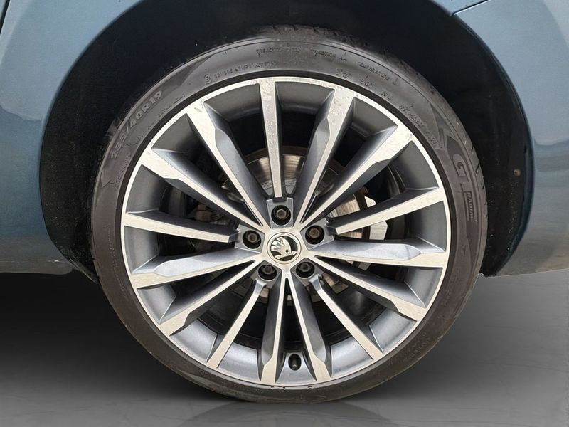 Skoda Superb bild 36