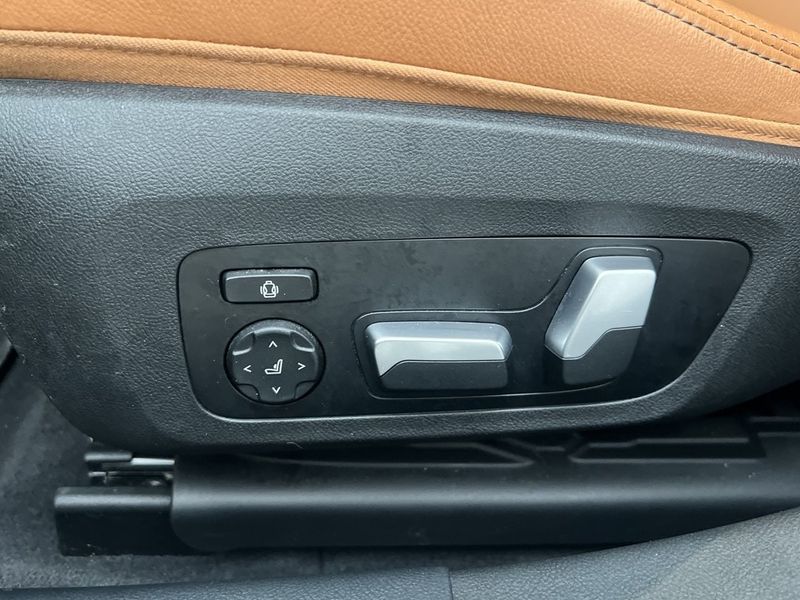 BMW i4 bild 14