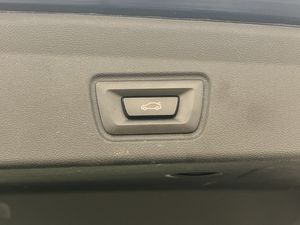 BMW i4 bild 30