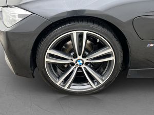 BMW 330 bild 30
