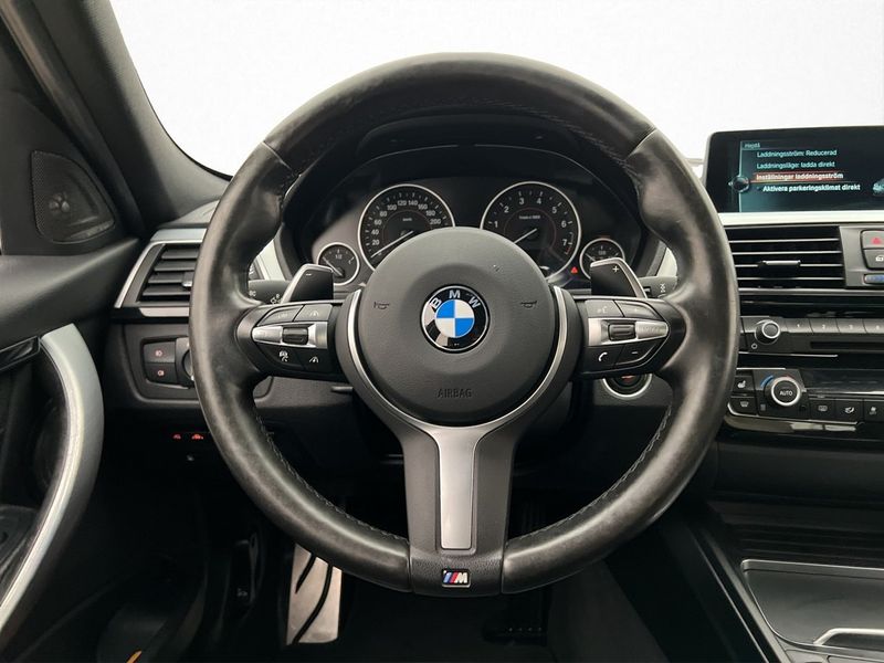 BMW 330 bild 16
