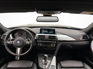 BMW 330 bild 15