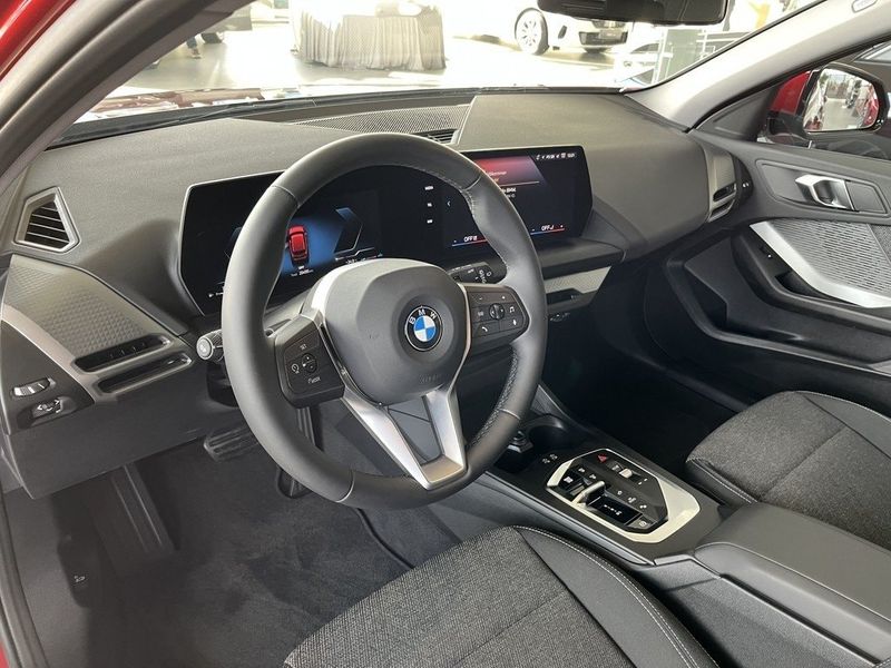 BMW 120 bild 7