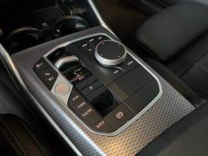 BMW 330 bild 8