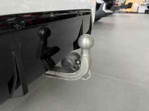 BMW 330 bild 13